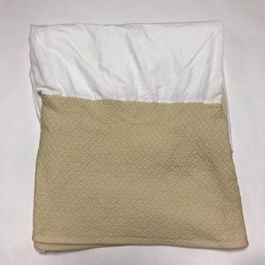 Target Fieldcrest queen size bed skirt